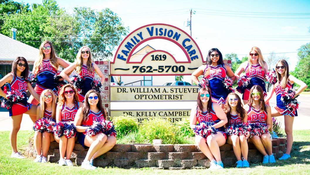 Family Vision Care of Ponca City community involvement — Po-Hi Cheer 2017
